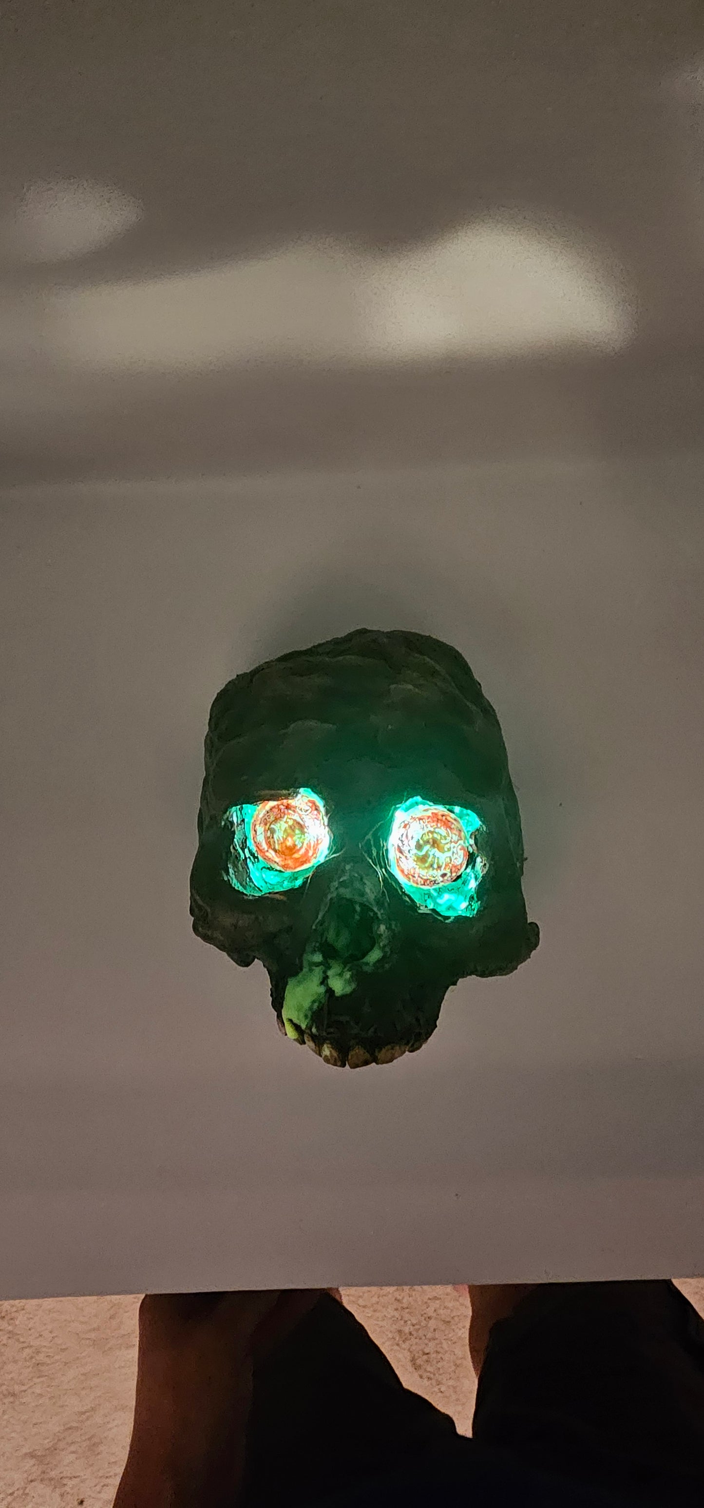 Ole Green Eyes-Skull Halloween Decoration
